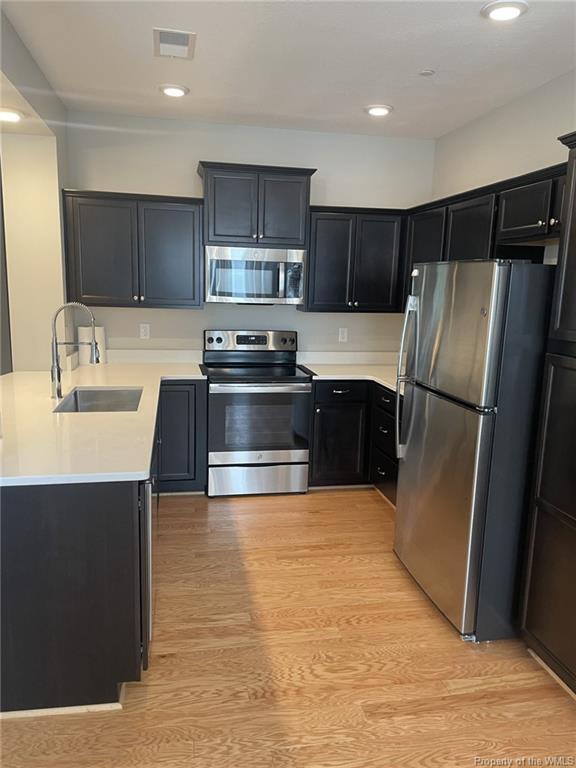 Building Photo - 1201 Kings Land Court