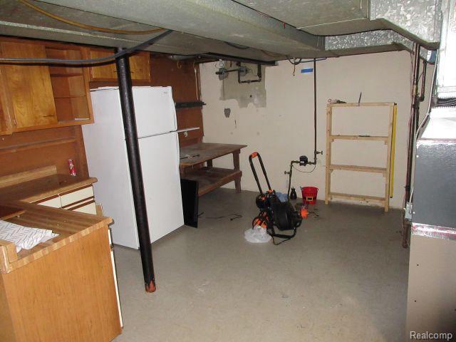 Building Photo - 320 Catalpa Dr