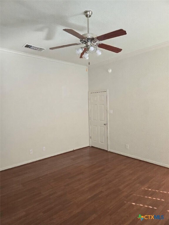 Building Photo - 3003 Lavender Ln