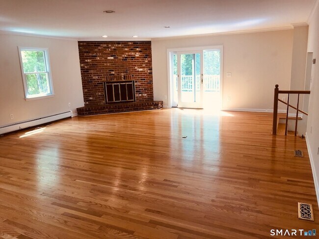 Building Photo - 133 Musket Ridge Rd