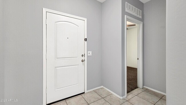 Building Photo - 5042 S 237th Dr