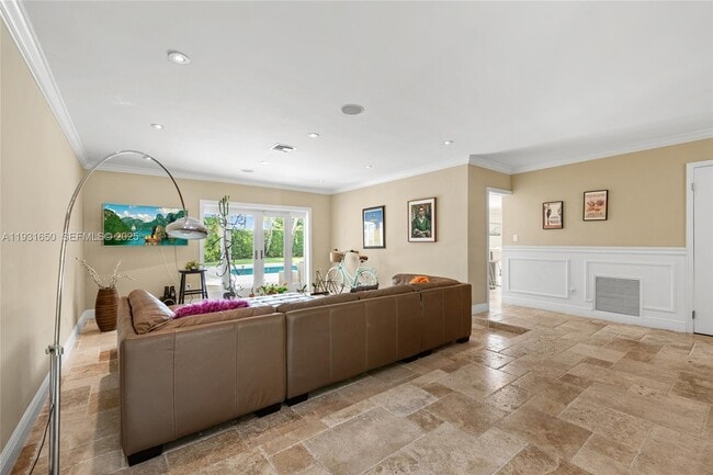 Building Photo - 7360 SW 115th St