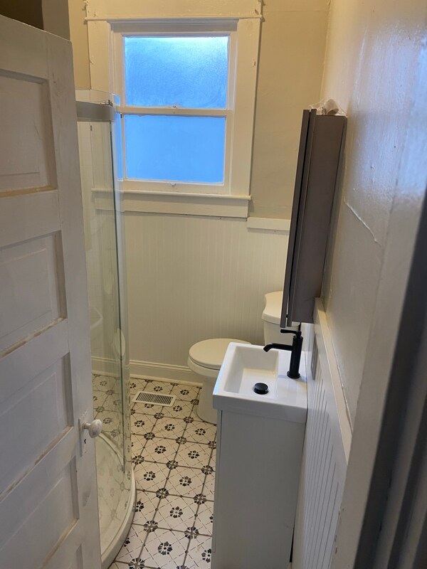 Building Photo - 1129 9th St