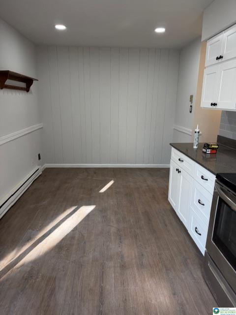 Building Photo - 320 Lockridge Ln