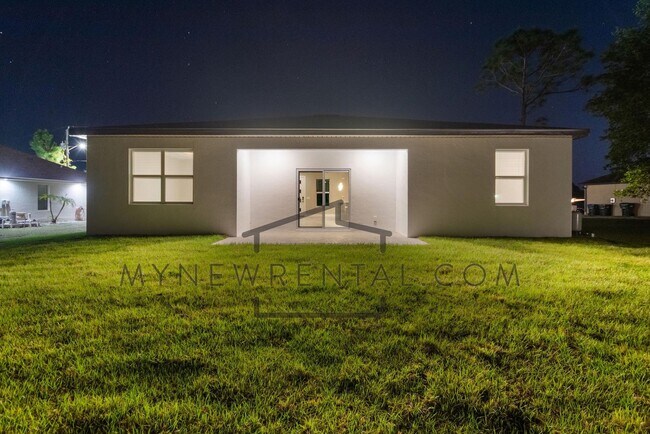 Building Photo - 2241 Nordendale Blvd