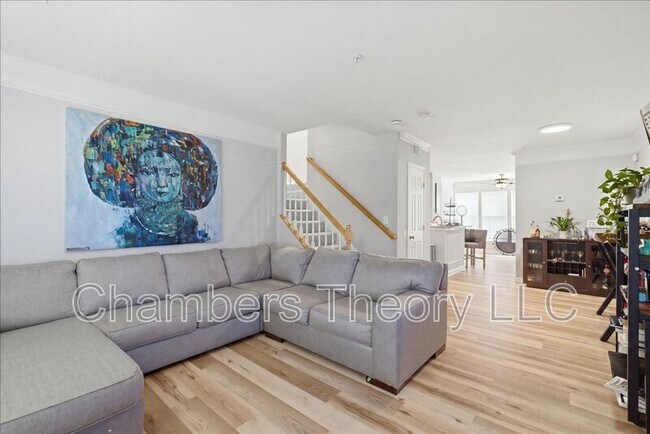 Building Photo - 12781 Fair Crest Ct