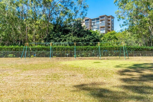 Building Photo - 95-269-269 Waikalani Dr