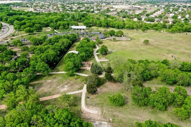 Building Photo - 721 Jane Austen Trail