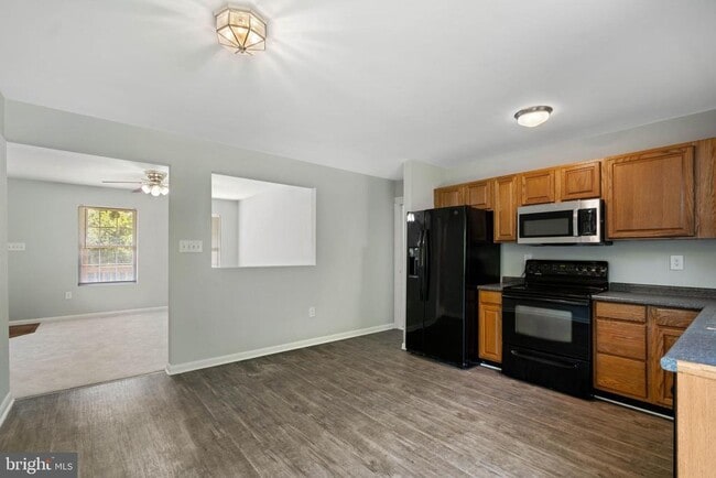 Building Photo - 430 Cedar Creek Dr