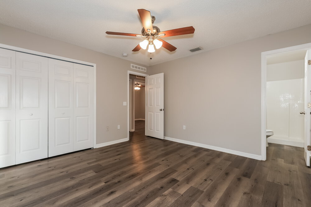 Building Photo - 30319 Birdhouse Dr