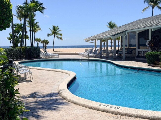 Building Photo - 1598 S Ocean Ln
