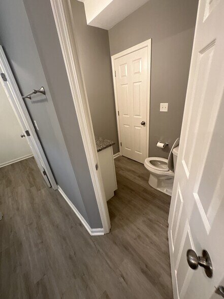 Building Photo - Room in House on Etheridge Dr NW