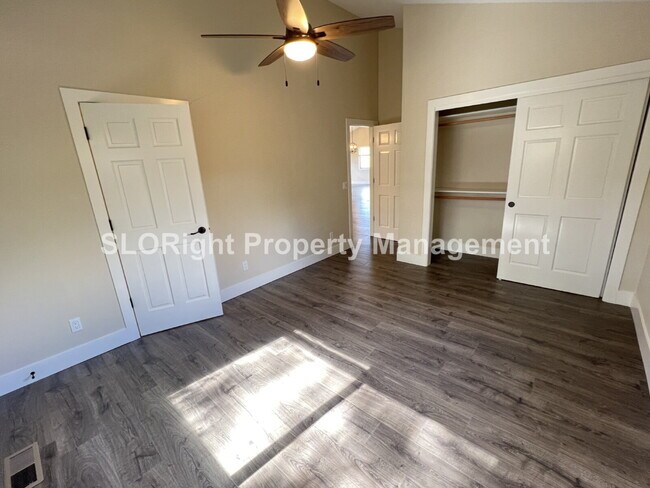 Building Photo - AVAILABLE NOW - Recently Updated Home in Templeton - 2 Bed / 2 Bath