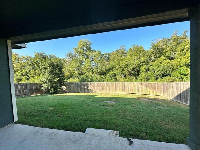 Building Photo - 14010 Luisium View