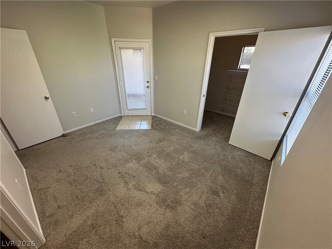 Building Photo - 8250 N Grand Canyon Dr