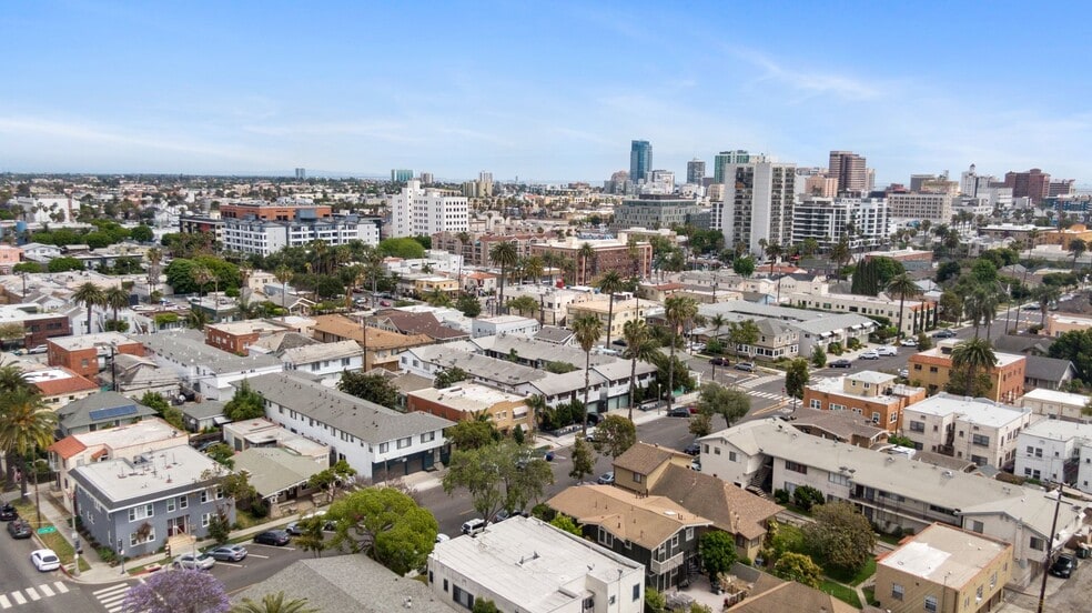 Building Photo - 936 Cedar Ave