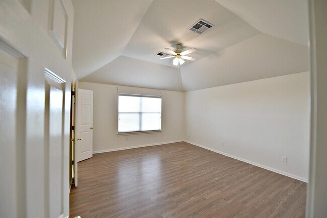 Building Photo - 1803 Jojoba Dr
