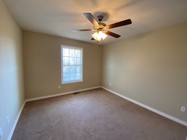 Building Photo - Beautiful 3 bedroom Home in Battlefield MO