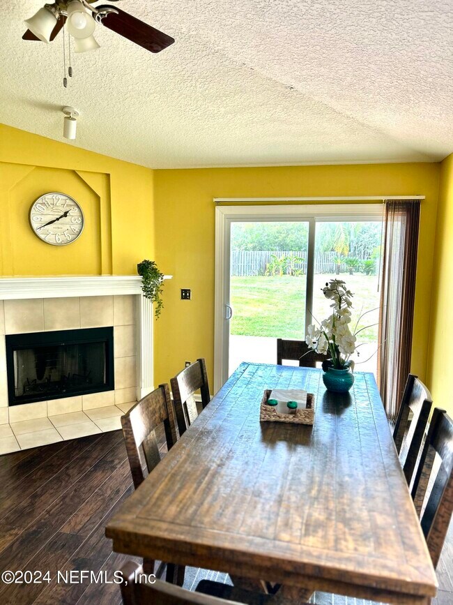 Building Photo - 1612 Heather Fields Ct