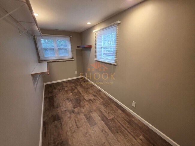 Building Photo - 4 BR UPDATED HOME IN WEST LAFAYETTE SCHOOLS - Ask about our move-in special!