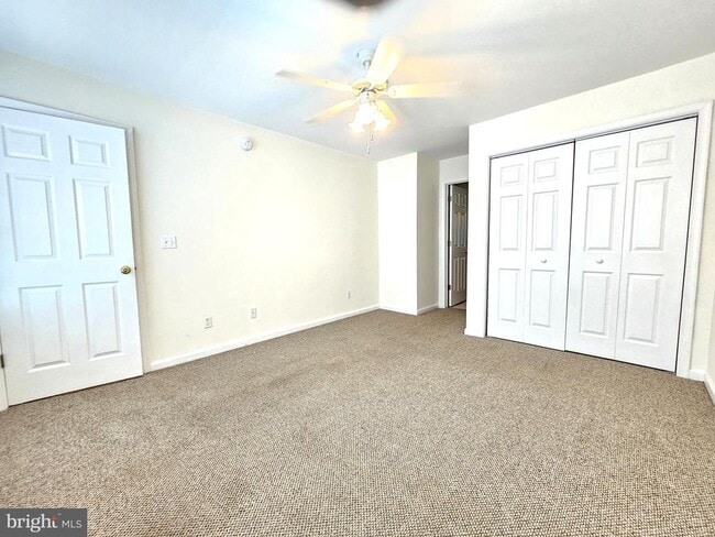 Building Photo - 1014 Zircon Ct