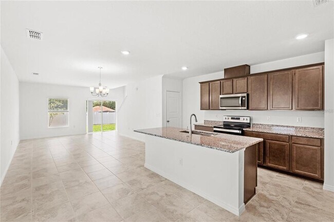 Building Photo - 1396 Mirabella Cir