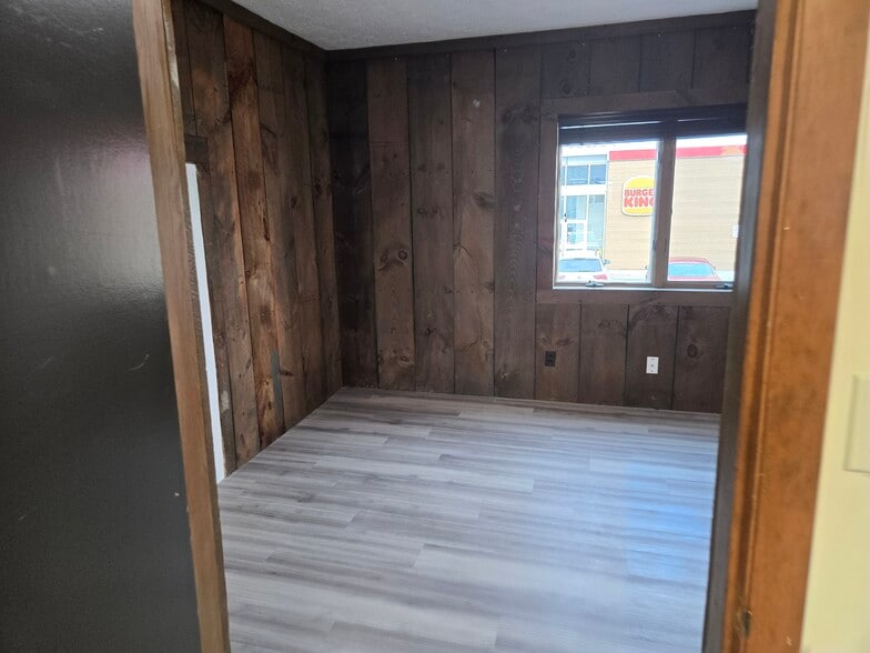 Bedroom 2 - 87 Essex St