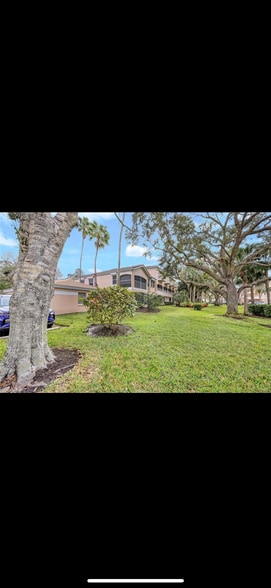 Building Photo - 1018 Woodshire Ln