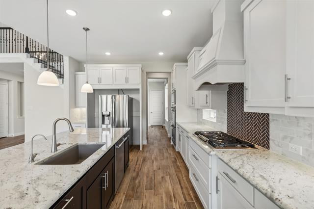 Building Photo - 2409 Maidenhair Rd