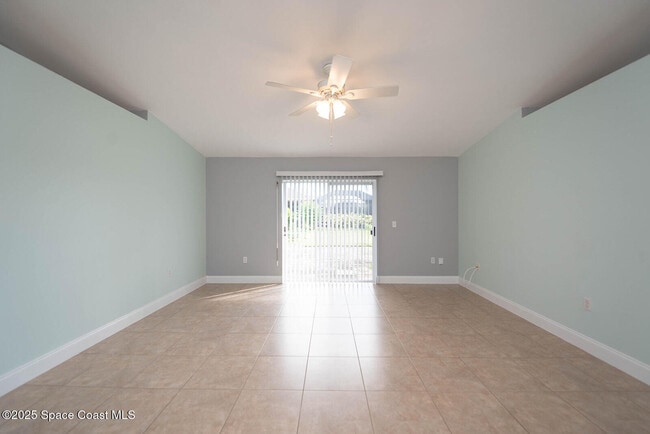 Building Photo - 5081 Spinet Dr