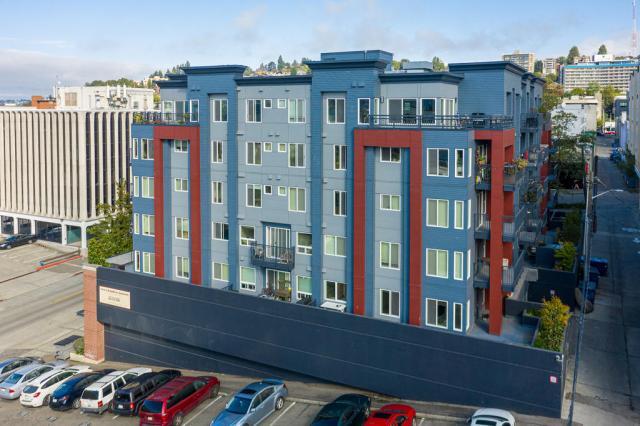 Building Photo - 0 bedroom in Seattle WA 98119