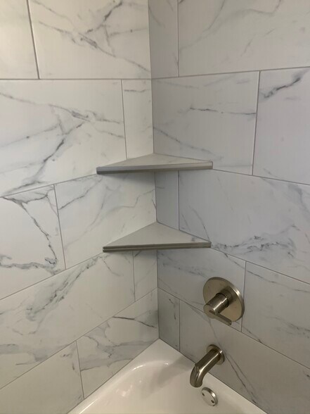 Building Photo - 217 E 30th St