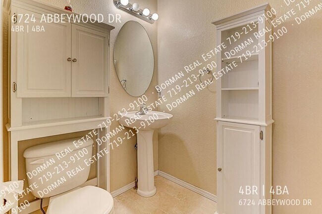 Building Photo - 6724 Abbeywood Dr