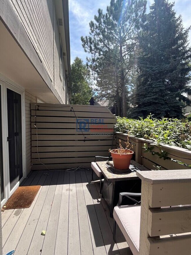 Building Photo - 6870 E Appleton Cir