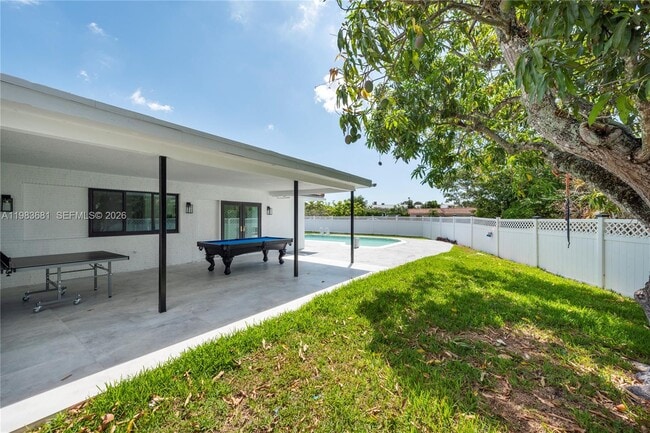 Building Photo - 4700 McKinley St