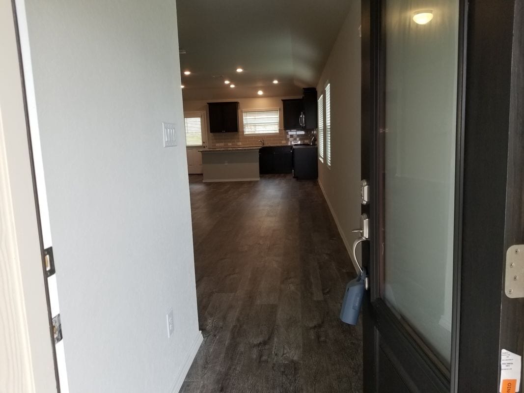 Building Photo - 10403 Midsummer Meadow