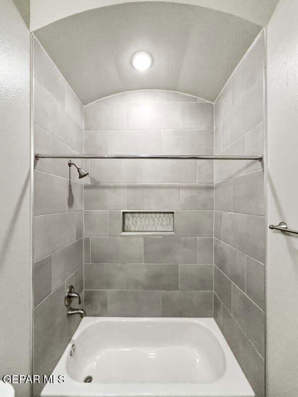 Building Photo - 11365 Hidalgo Dr