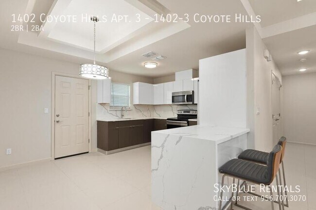 Building Photo - 1402 Coyote Hls