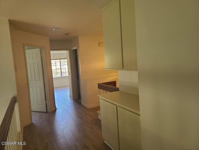 Building Photo - 1029 Amberton Ln