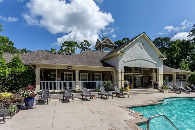 Building Photo - 1202 Walden Park Dr