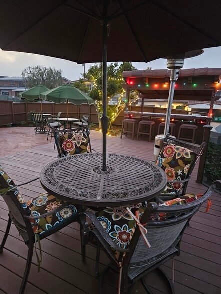 Front yard - 524 Paseo de la Playa