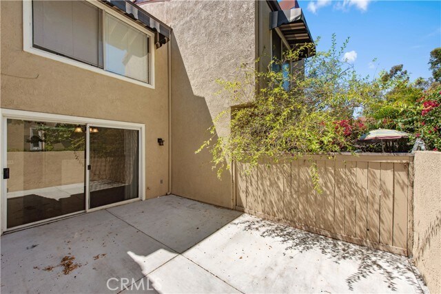 Building Photo - 105 Stanford Ct
