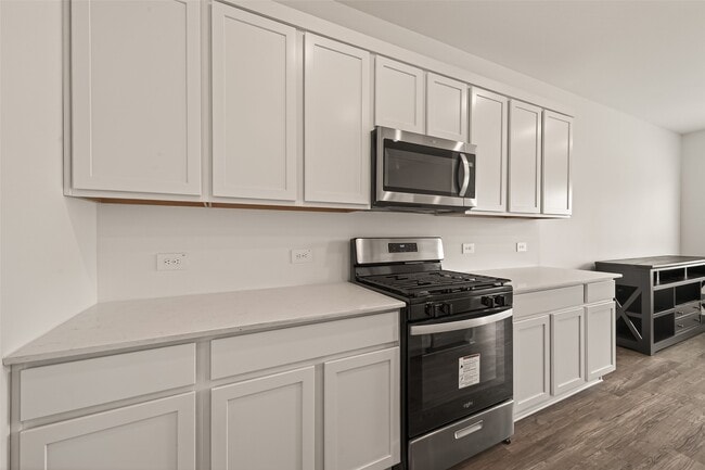 Building Photo - 6107 Ginevra Summers Dr