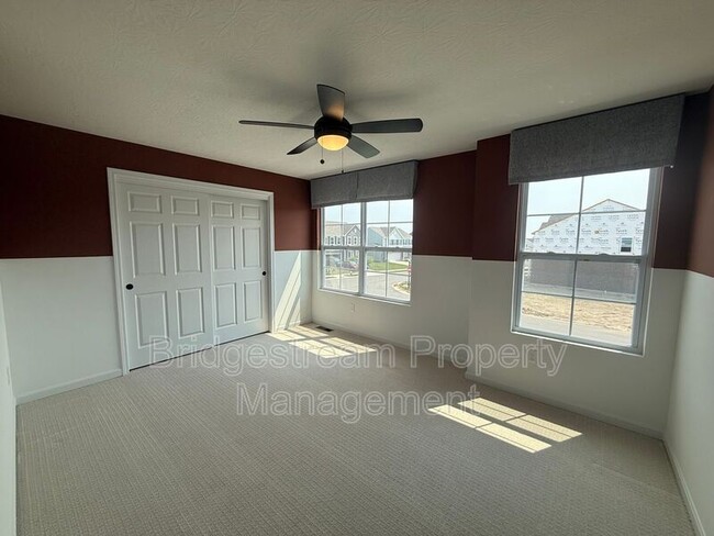 Building Photo - 3032 Wellington Ln