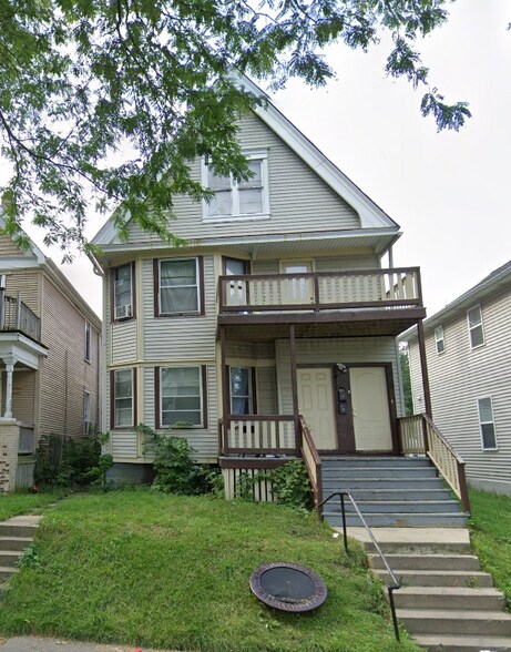 Primary Photo - 2417 N 33rd St