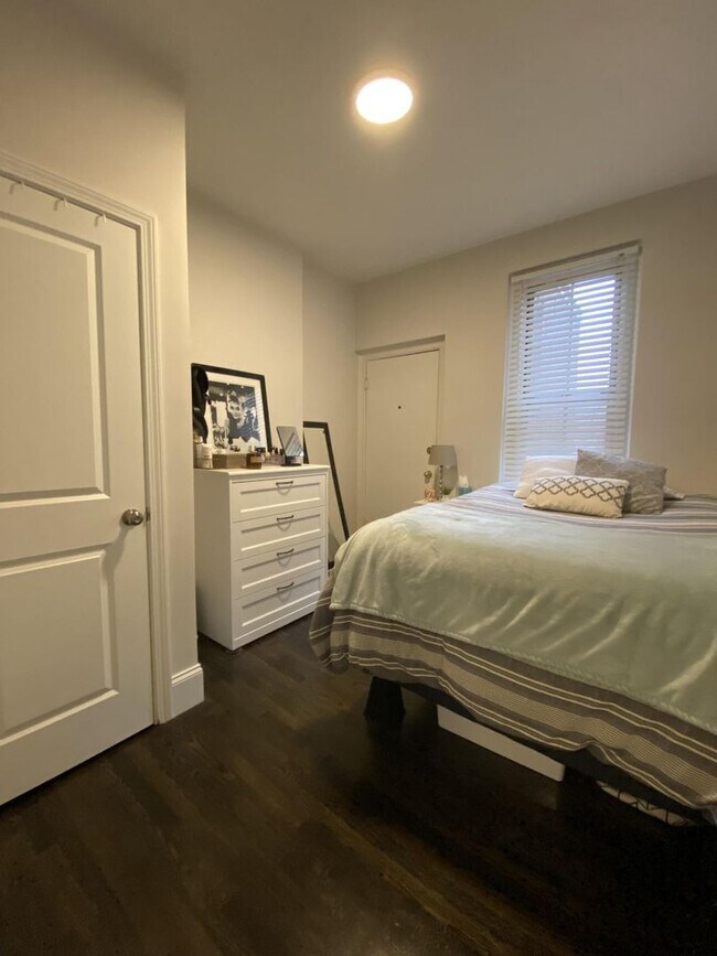 Building Photo - Luxury 2-Bedroom Apartment in Back Bay  – ...