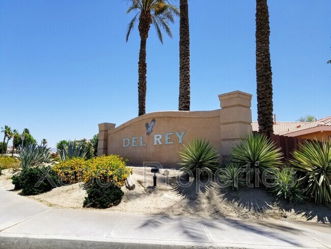 Building Photo - 79225 Laurie Ct