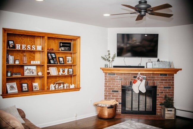 Building Photo - 130 N Grant St