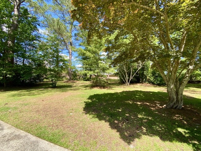 Building Photo - 507 Birchwood Ct