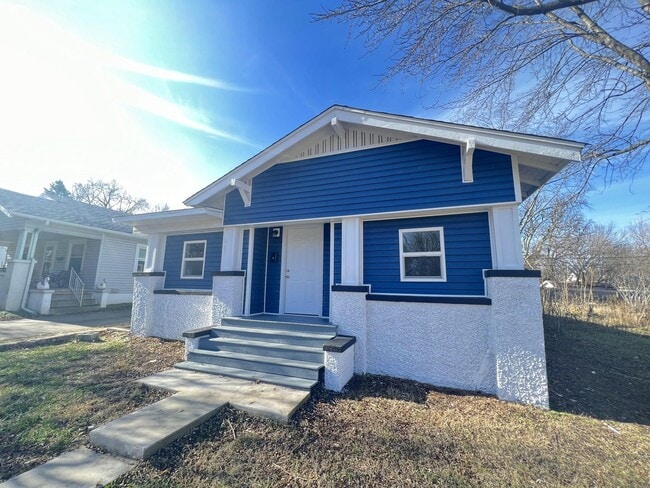 Building Photo - 3 Bed 1 Bath Springfield, MO